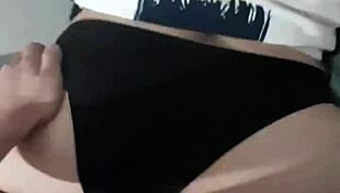 I’m so hooked, mi señora sucks me after her soccer game