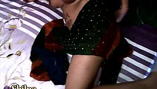 indian bhabhi hindi audio solo masturbation video with fingering and orgasm