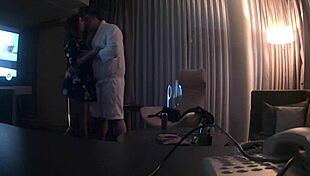 moi et ma petite pute espionnant les vieux