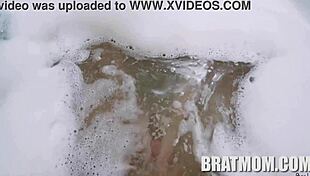 i get dirty with stepmom in a tub for two, tiffany fox and peter green