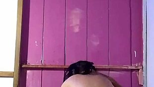 Hey, after changing her shower, I fucked the tasty mature woman with her big pussy and monster cock, wow! 😏💦