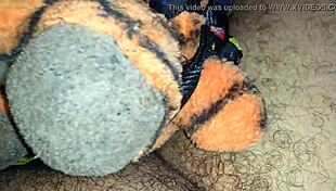 Girl Masturbating With Toy In Raw Action