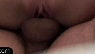 Dickriding Euro Beauty Pounded By Her Lover