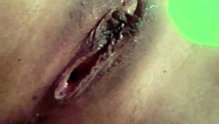 just can't stop touching my wet pussy right now