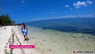 Public Beach Blowjob and Hard Fuck with Sexy Couple