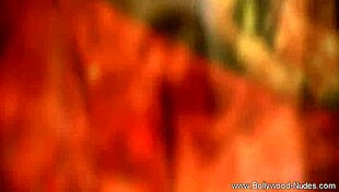 eastern indian dancer feels exposed on stage