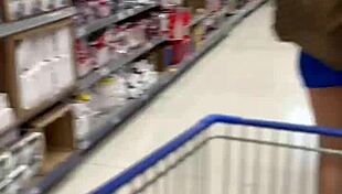 I showed my ass and pussy in the market and gave it to the manager in the stockroom.