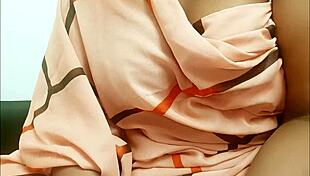 Naughty Indian bhabi flaunts her sexy boobs and tits 😏