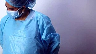 i'm into this medicle glove fetich by dominafire, it's so hot