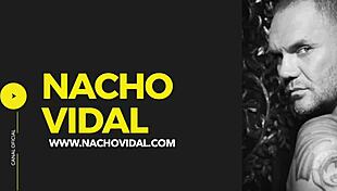 Damn! Denise Sucks Nacho's Giant Cock and Gets Ripped Apart from Behind!