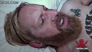 Flip flop session with tattooed participant