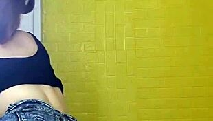 em thèm it quá anh, đến với em đi 😘