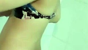 E Trang Nguyen Bigo Reveals During Bath