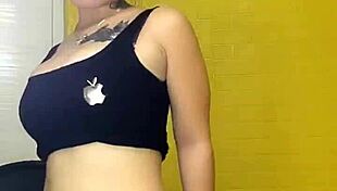 em thèm it quá anh, đến với em đi 😘