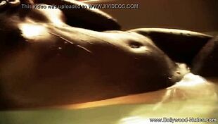 I’m obsessed with her bronze skin, so damn lovely.