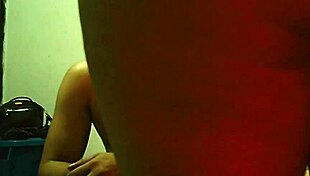 colombian amateur with big ass enjoys a homemade session