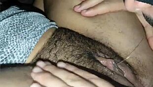 i give my bitch a good oral session in our amateur video.