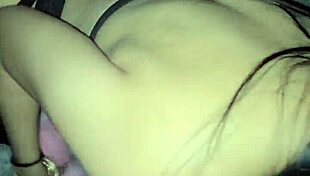 fui al cuarto obscuro y me cogi a varios y me dieron todo su semen en mi boca