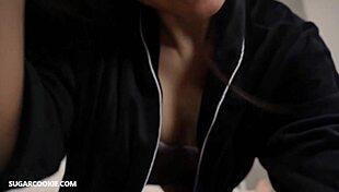 petite amateur teen makes video with boyfriend