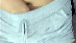 Mature Gives Money For Sex With Toys And Dildo!