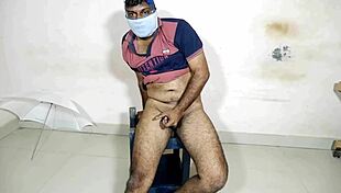 Shaking A Big Ass Hair And Hot Dick