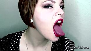 Beautiful Girls Show Off Their Tongues!