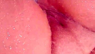 Licking Wet Pussy in Shower with Kissing and Fingering