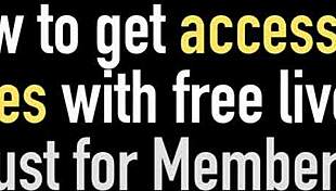 Sara Jay Fucks Her Employees in the Office!