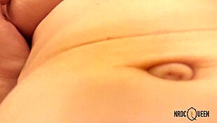 I licked that shaved pussy of an amateur MILF in POV for Christmas.