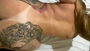 Blonde wife loses phone, and her intimate videos leak online fast!