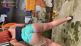 Hired latina maid sucks big ass for cumshot 😍