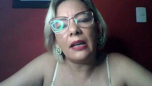 Dei Para O Tecnico Do Gas Com O Casal Vizinho