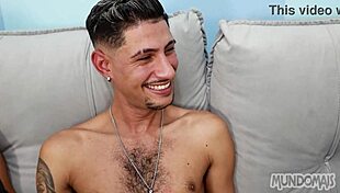 Sentando Nos 23 Centímetros De Piroca Do Meu Amigo