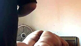 Mature BBW Receives Sensual Massage