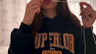 Enjoying some relaxing ASMR licking sounds from onni