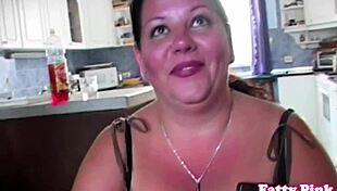 Watch this fat mature beauty fuck between her massive tits?