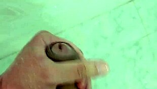 Twink Masturbates In Shower