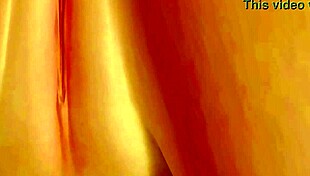 hitomi poses nude on the beach spreading her big ass in close up erotic scenes