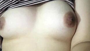 Hey, check my Filipina girlfriend solo with that tight pussy play!