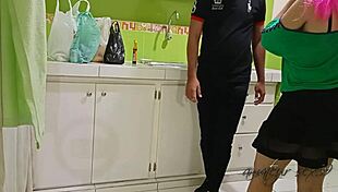 Accidentally Screws Store Guy While Husband’s Away! What Luck This Delivery Man Has Banging Her Huge Ass!