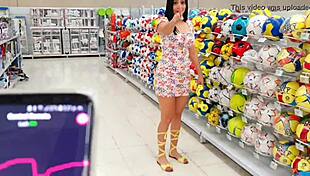 i squirted at the mall