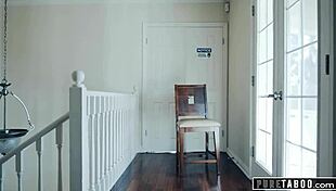 scarlit scandal lets delivery guy in for cheating during pandemic 😏