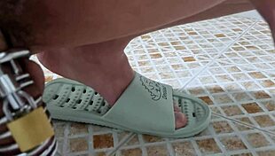 korslaveman - i gotta pee while locked in this chastity belt