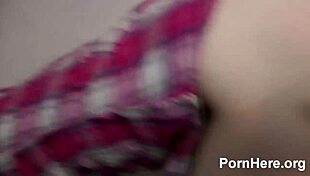 Sex with my girlfriend feels so amazing 😍