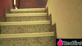 Manu Fox Feels Intense Pleasure In Motel