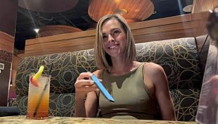using vibrator in public restaurant setting