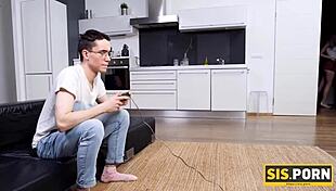 Sisporn blonde from russia anna krowe filled with stepbrother's cock 😍