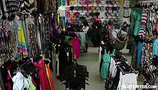 Shoplifter Aubry Babcock Proves Her Skills to Officer Rusty