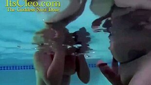 Intriguing gagging scene with Cleo and Annie Knight underwater