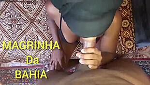 Watch this dotado explode with pleasure on the hot morena